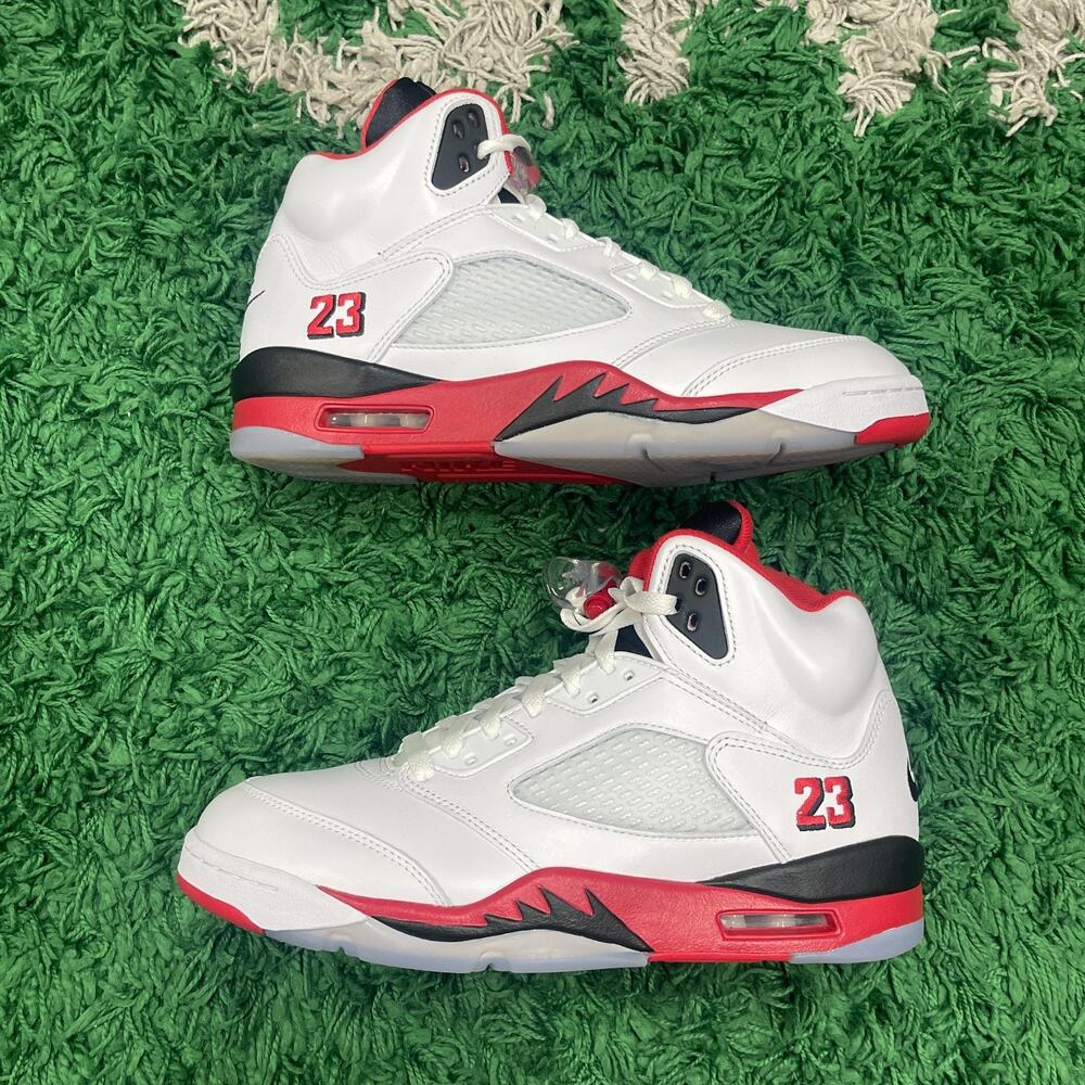 Nike Air Jordan 5 Retro Fire Red Black Tongue (2025) New No Box Size 9
